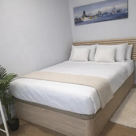 Апартаменты Casco Vello Balcon 1 Y 2 *