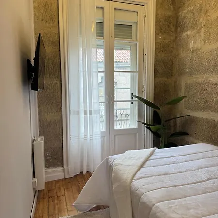 Casco Vello Balcon 1 Y 2 Apartment Vigo